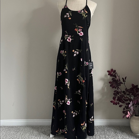 Lulus Blooming Vision Black Floral Dress - Picture 8 of 9